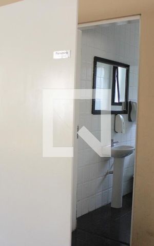 Casa de condomínio à venda com 150m², 3 quartos e 2 vagasÁrea comum - Salão de festas