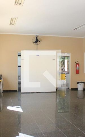 Casa de condomínio à venda com 150m², 3 quartos e 2 vagasÁrea comum - Salão de festas