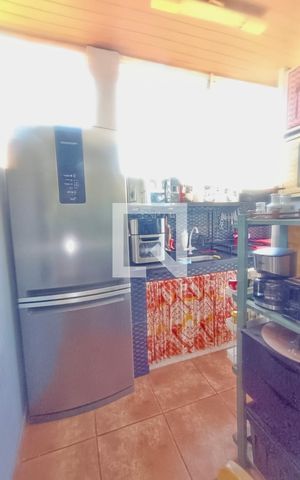 Casa à venda com 200m², 5 quartos e 3 vagas Casa à venda com 200m², 5 quartos e 3 vagasCozinha