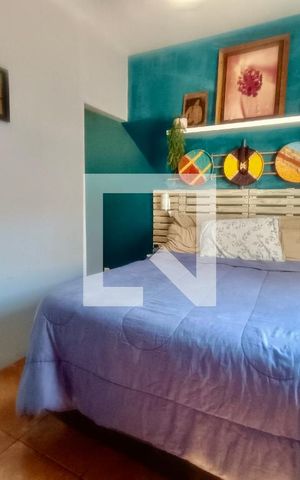 Casa à venda com 200m², 5 quartos e 3 vagas Casa à venda com 200m², 5 quartos e 3 vagasQuarto