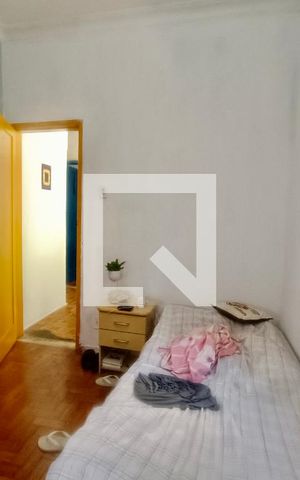 Casa à venda com 200m², 5 quartos e 3 vagas Casa à venda com 200m², 5 quartos e 3 vagasQuarto