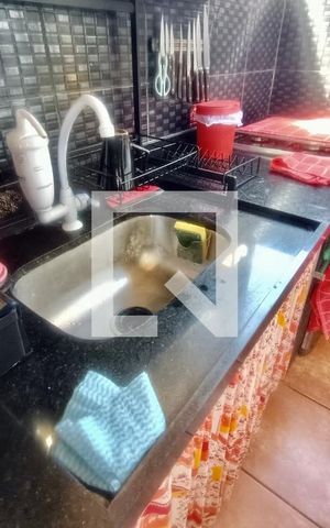 Casa à venda com 200m², 5 quartos e 3 vagas Casa à venda com 200m², 5 quartos e 3 vagasCozinha