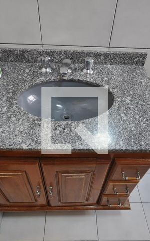 Casa à venda com 170m², 3 quartos e 2 vagasBanheiro do Quarto Suíte