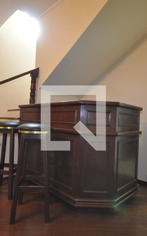 Casa à venda com 170m², 3 quartos e 2 vagasSala