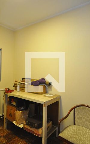 Casa à venda com 170m², 3 quartos e 2 vagasQuarto de Serviço