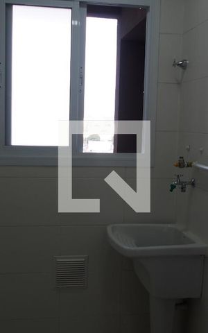 Apartamento à venda com 77m², 2 quartos e 1 vagaÁrea de Serviço