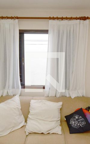 Casa à venda com 180m², 4 quartos e 2 vagasQuarto 3