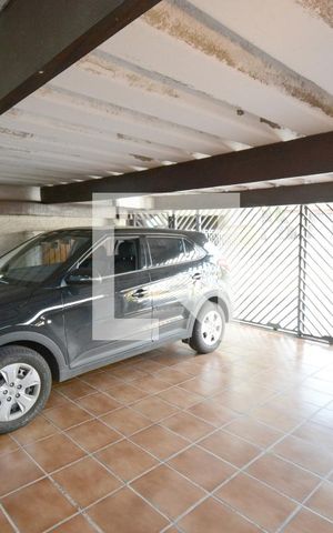 Casa à venda com 180m², 4 quartos e 2 vagasGaragem