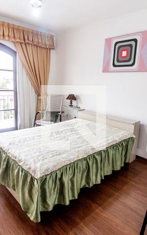 Casa à venda com 272m², 3 quartos e 2 vagasQuarto 1