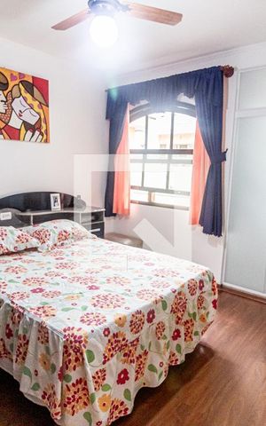 Casa à venda com 272m², 3 quartos e 2 vagasQuarto 3
