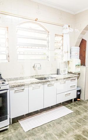 Casa à venda com 272m², 3 quartos e 2 vagasCozinha