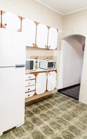 Casa à venda com 272m², 3 quartos e 2 vagasCozinha