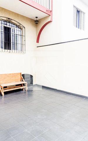 Casa à venda com 272m², 3 quartos e 2 vagasLaje