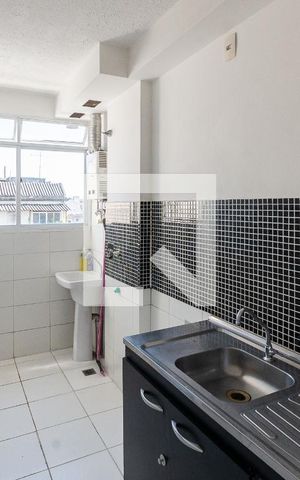 Apartamento para alugar com 46m², 2 quartos e 1 vagaCozinha e Área de Serviço