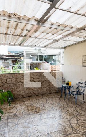 Casa à venda com 240m², 5 quartos e sem vagaTerraço