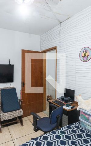 Casa à venda com 240m², 5 quartos e sem vagaSuíte 1 (primeiro andar)