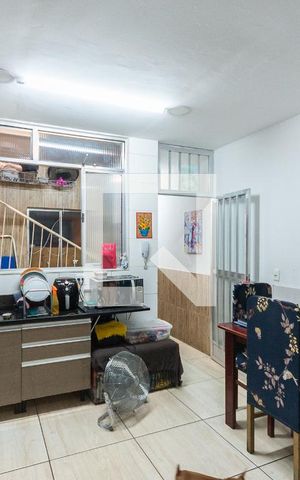 Casa à venda com 240m², 5 quartos e sem vagaCozinha 1 (primeiro andar)
