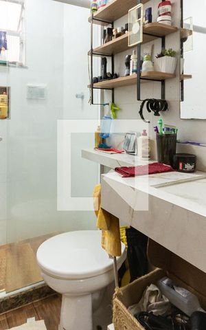 Casa à venda com 240m², 5 quartos e sem vagaBanheiro 2  (segundo andar)