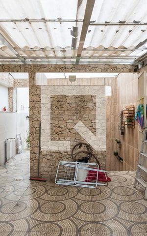 Casa à venda com 240m², 5 quartos e sem vagaTerraço