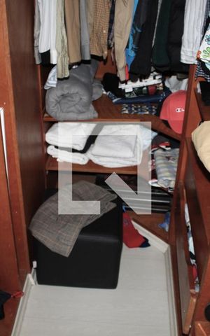 Apartamento à venda com 90m², 2 quartos e 2 vagasCloset da suíte