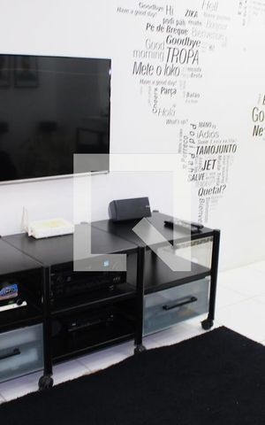 Apartamento à venda com 90m², 2 quartos e 2 vagasSala