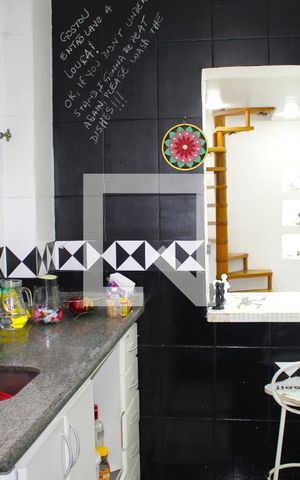 Apartamento à venda com 90m², 2 quartos e 2 vagasCozinha
