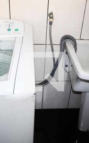 Apartamento à venda com 90m², 2 quartos e 2 vagasÁrea de Serviço