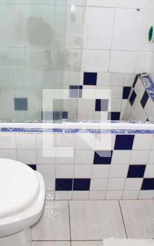 Apartamento à venda com 90m², 2 quartos e 2 vagasBanheiro da Suíte