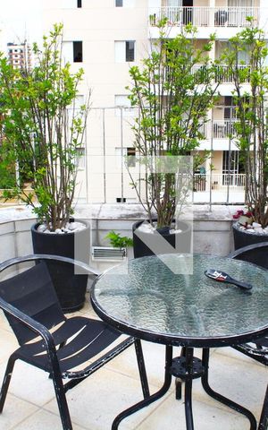 Apartamento à venda com 90m², 2 quartos e 2 vagasVaranda gourmet