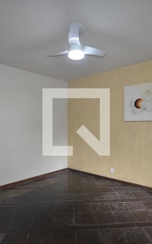 Casa para alugar com 280m², 5 quartos e 3 vagasQuarto 1 Suite