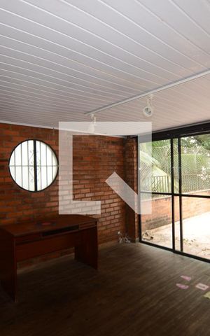 Casa para alugar com 280m², 5 quartos e 3 vagasQuarto 5 Suite