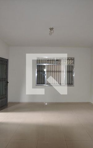 Casa para alugar com 280m², 5 quartos e 3 vagasSala de tv