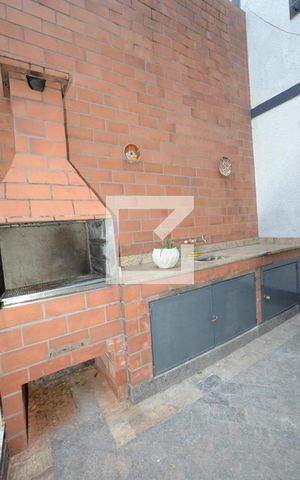 Casa para alugar com 280m², 5 quartos e 3 vagasChurrasqueira