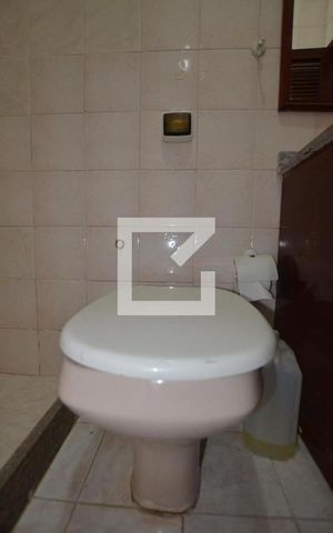 Casa para alugar com 280m², 5 quartos e 3 vagasBanheiro de Serviço