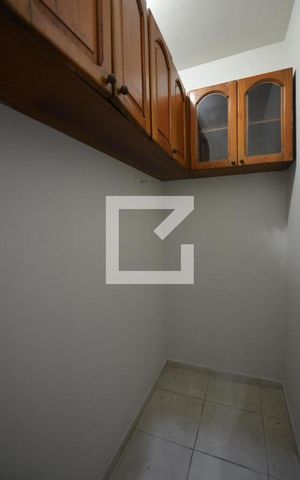 Casa para alugar com 280m², 5 quartos e 3 vagasDispensa