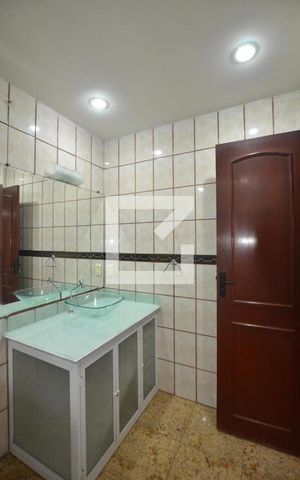 Casa para alugar com 280m², 5 quartos e 3 vagasBanheiro da Suíte/ Banheira