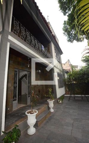 Casa para alugar com 280m², 5 quartos e 3 vagasFachada da Frente