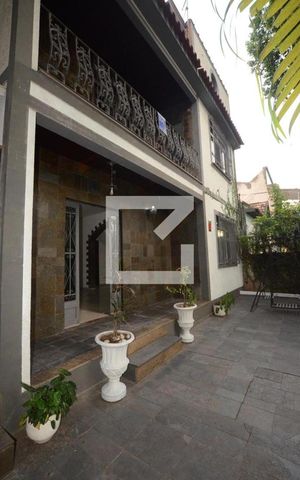 Casa para alugar com 280m², 5 quartos e 3 vagasFachada da Frente