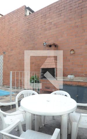 Casa para alugar com 280m², 5 quartos e 3 vagasChurrasqueira