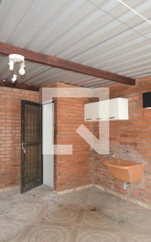 Casa para alugar com 280m², 5 quartos e 3 vagasÁrea de Serviço