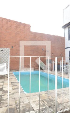 Casa para alugar com 280m², 5 quartos e 3 vagasPiscina