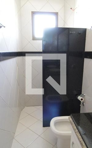 Apartamento para alugar com 296m², 4 quartos e 4 vagasBanheiro da Suíte 4