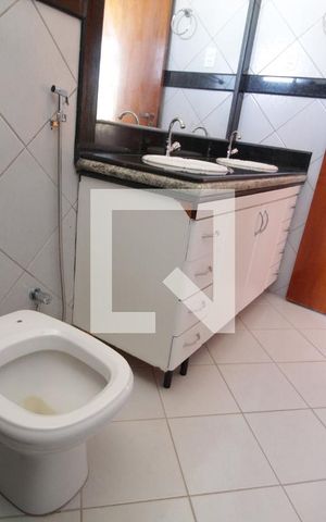 Apartamento para alugar com 296m², 4 quartos e 4 vagasBanheiro da Suíte 4