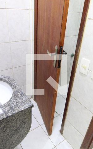 Casa à venda com 301m², 8 quartos e sem vagaBanheiro
