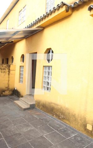 Casa à venda com 301m², 8 quartos e sem vagaQuintal do 2º imóvel 