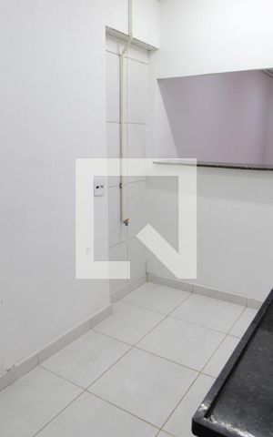 Casa à venda com 301m², 8 quartos e sem vagaCozinha