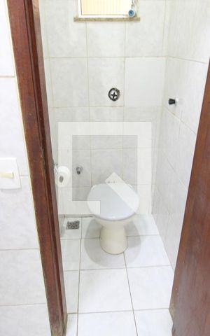 Casa à venda com 301m², 8 quartos e sem vagaBanheiro