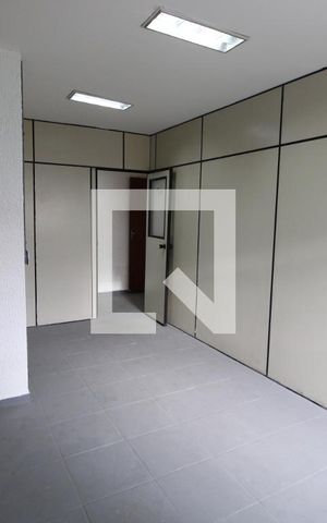 Casa à venda com 301m², 8 quartos e sem vagaQuarto 4 do 2º imóvel 