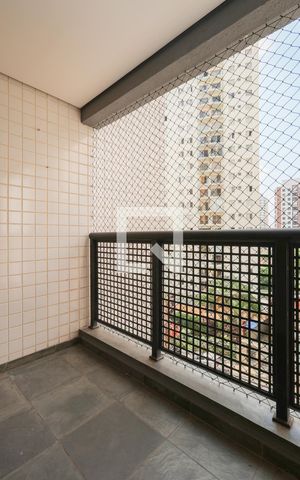 Apartamento para alugar com 63m², 2 quartos e 1 vaga Apartamento para alugar com 63m², 2 quartos e 1 vagaVaranda