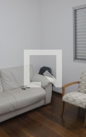 Casa à venda com 330m², 5 quartos e 3 vagasSala de TV